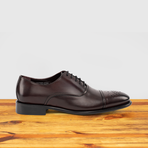Burgundy / 39 EU - 6 US / Lace Ups