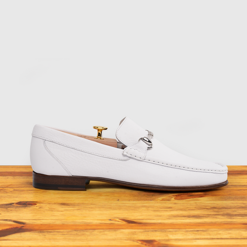 White / 40 EU - 7 US / Loafers