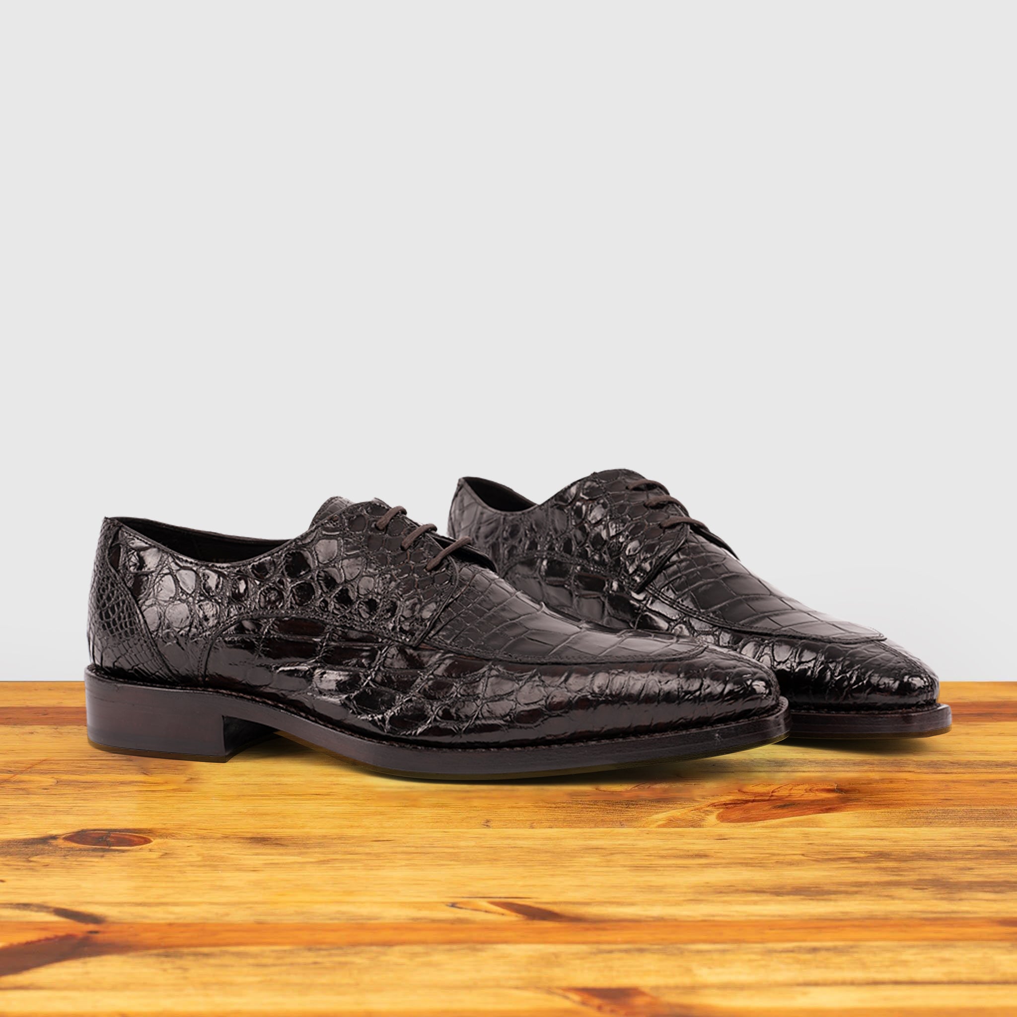 Zucco Calzoleria Toscana Men's Nile Crocodile Lace-Up - Toscana USA