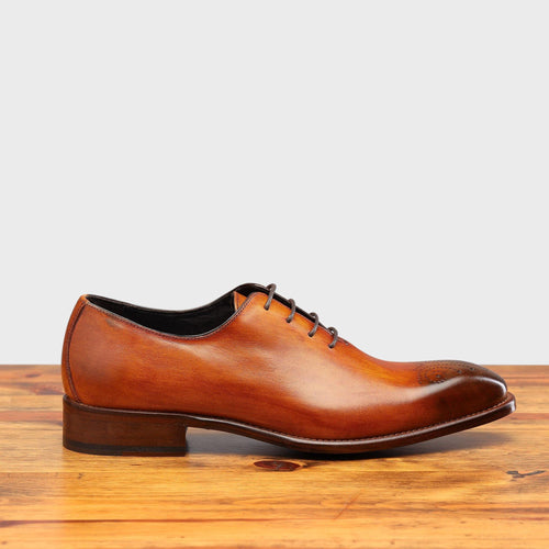 Dark Caramel / 39 EU - 6 US / Lace Ups