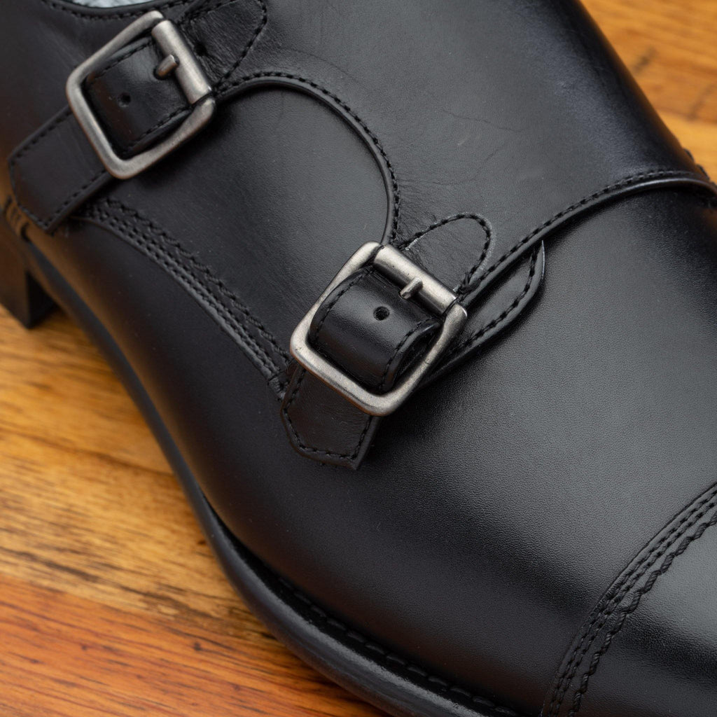 Up close picture of the double monkstrap piece of 6582 Calzoleria Toscana Black Monstrap Cap Toe