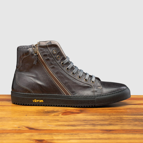Stone / 40 EU - 7 US / Sneakers